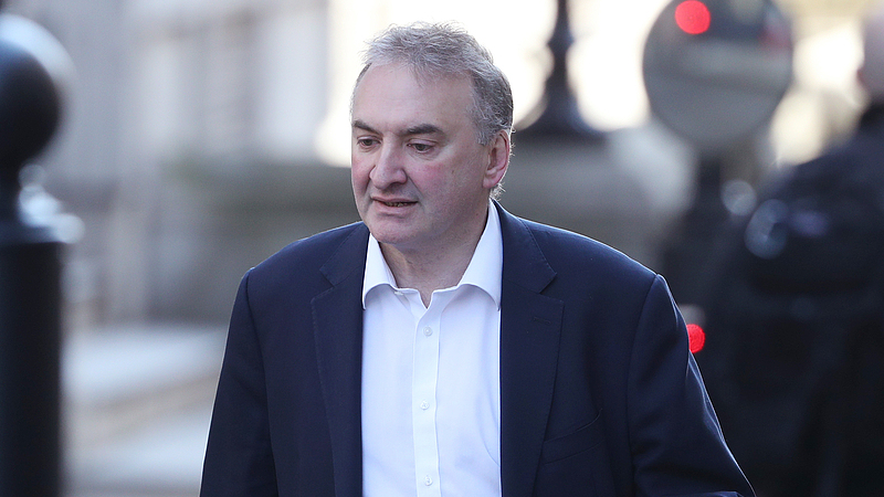 UK_Cabinet_Shakeup__Top_Official_Exits_Amid_Diplomatic_Crisis