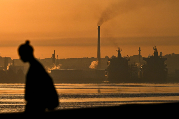 U_S__Eases_Venezuelan_Oil_Resale_to_Cuba_s_Private_Sector_in_2026_Policy_Shift