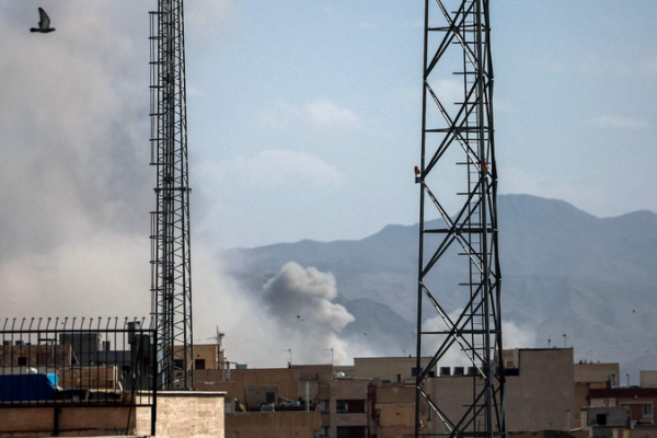 U_S__Israel_Strikes_on_Iran_Fuel_Fears_of_Regime_Change__Analysts_Warn