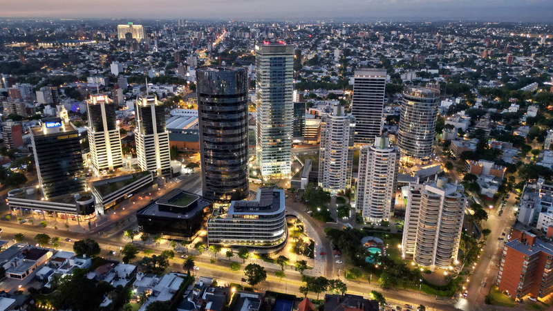 Uruguay_Charts_Independent_Path_Amid_US_Regional_Strategy_Shifts