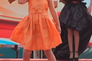 Village_Vogue__Xinjiang_s_Trash_to_Treasure_Fashion_Show_Lights_Up_Lunar_New_Year_2026 video poster