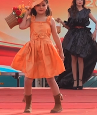 Village_Vogue__Xinjiang_s_Trash_to_Treasure_Fashion_Show_Lights_Up_Lunar_New_Year_2026 video poster