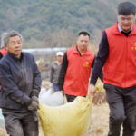 Xi_Jinping_Stresses_Party_Responsibility_in_New_Article