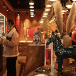 Yiwu_Market_Thrives_as_2026_Spring_Festival_Nears video poster