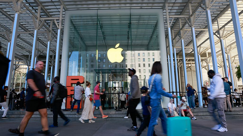 Apple_WWDC_2026_to_Spotlight_AI_Innovations_Amid_Service_Expansion