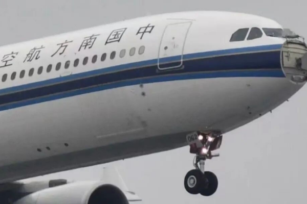 Bird_Strike_Damages_China_Southern_Jet__Forces_Emergency_Return_in_Shanghai