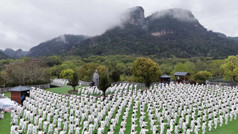 China_Celebrates_First_International_Taijiquan_Day_with_Mass_Gatherings video poster