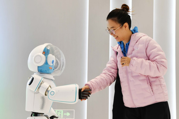 China_Launches_First_AI_Powered__Super_Hospital__in_Hainan