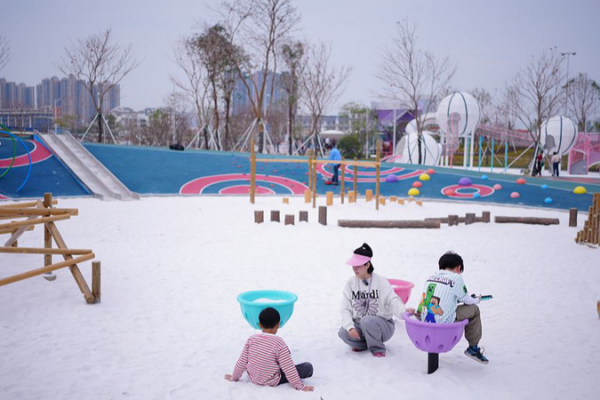 China_Unveils_National_Guidelines_to_Boost_Child_Friendly_Development