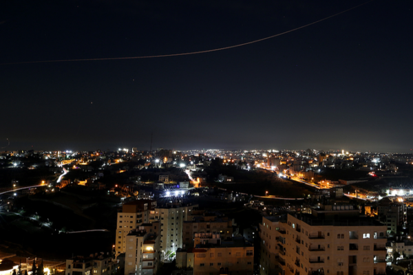 China_Urges_Citizens_to_Evacuate_Iran_via_5_Border_Routes_Amid_Rising_Tensions