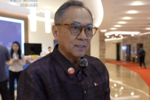 China__Philippines_Strengthen_Ties_for_Shared_Prosperity video poster