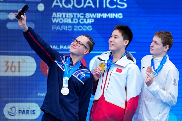 China_s_Guo_Muye_Secures_Double_Gold_at_2026_Artistic_Swimming_World_Cup