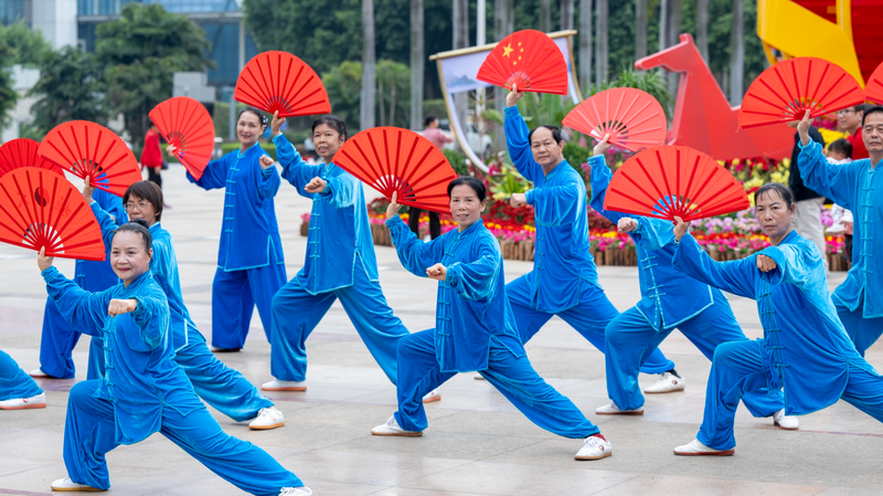 China_s__Silver_Economy__Booms_as_Seniors_Embrace_Travel_and_Tech