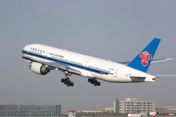 Chinese_Airlines_Restart_Middle_East_Flights_Amid_Regional_Stability