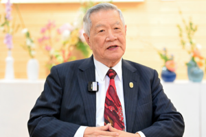 Forensic_Science_Pioneer_Dr__Henry_C__Lee_Passes_at_87