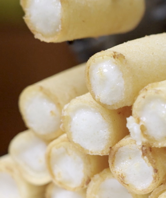 From_Imperial_Glory_to_Culinary_Delight__Shunde_s_Jinbang_Street_Reinvents_Its_Legacy video poster