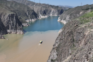 Gansu_s__Two_Flavor_Hot_Pot__Rivers_Showcase_Ecological_Success video poster