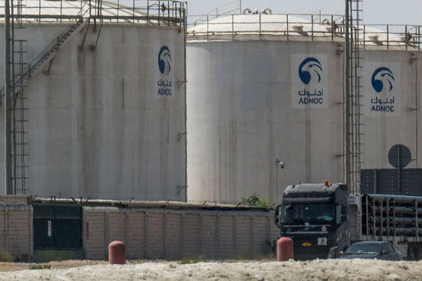 Gulf_Energy_Facilities_Disrupted_Amid_Rising_US_Israel_Iran_Tensions