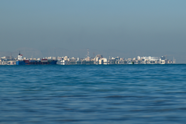 Gulf_Tensions_Redirect_Capital_to_Singapore__Hong_Kong_SAR