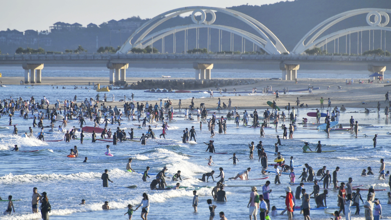 Hainan_Tourism_Booms_100_Days_After_Customs_Policy_Launch video poster