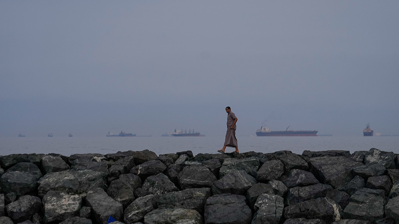 Iran_Asserts_Control_Over_Strait_of_Hormuz_Amid_Rising_Tensions