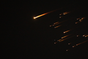 Iran_Issues_Urgent_Evacuation_Warning_for_Gulf_Oil_Facilities