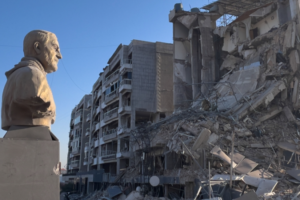 Iran_Vows_Retaliation_Against_US_Israeli_Economic_Interests_in_2026