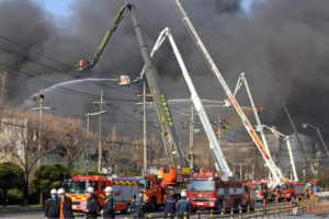 Major_Fire_at_South_Korean_Auto_Parts_Factory_Leaves_53_Injured__14_Missing