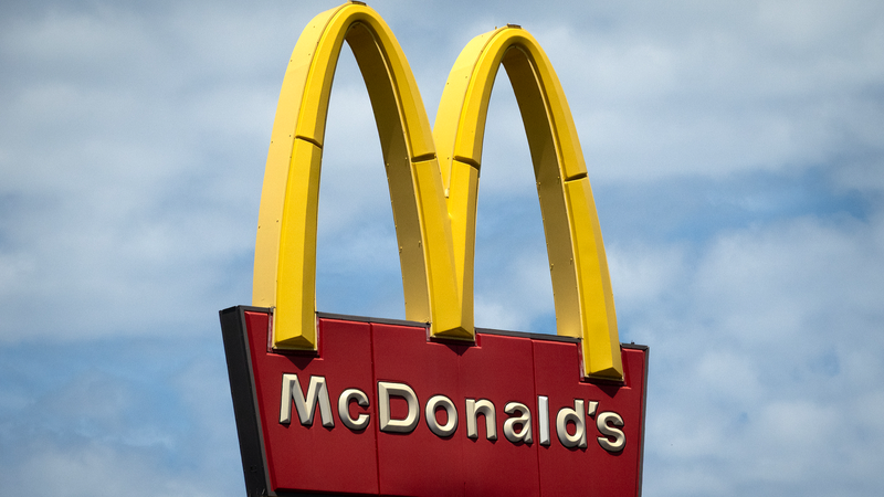 Middle_East_Conflict_Squeezes_Global_Fast_Food_Chains_as_Costs_Rise