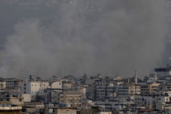 Middle_East_Tensions_Surge_After_US_Israel_Strikes_in_Iran video poster