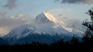 New_Zealand_Glaciers_See_Temporary_Slowdown_in_Ice_Loss__Scientists_Warn