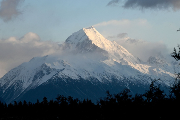 New_Zealand_Glaciers_See_Temporary_Slowdown_in_Ice_Loss__Scientists_Warn