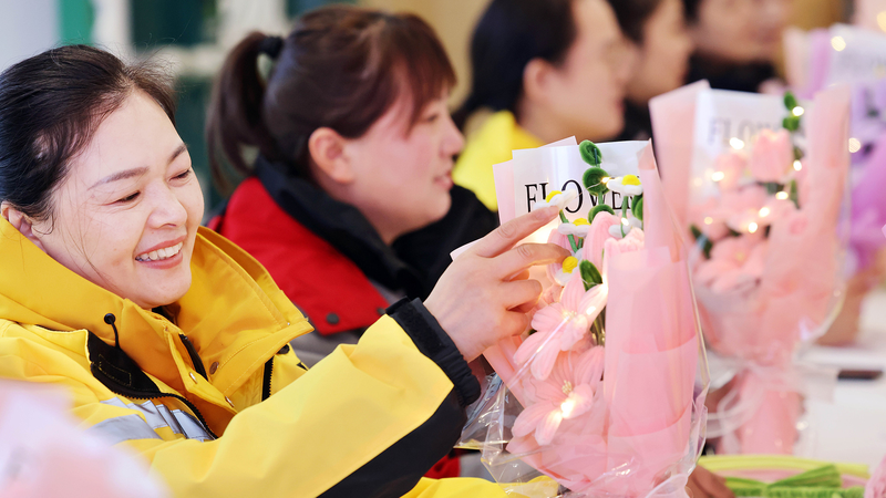 President_Xi_Honors_Women_s_Contributions_Ahead_of_International_Women_s_Day_2026