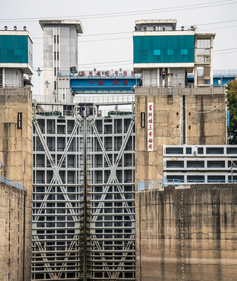 Riding_the_Yangtze_s_Giant__Ship_Elevator___A_Journey_Through_Gezhouba_Dam video poster