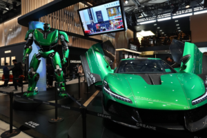 Shanghai_s_Visa_Free_Tech_Expo_Draws_Global_Innovators_at_AWE_2026