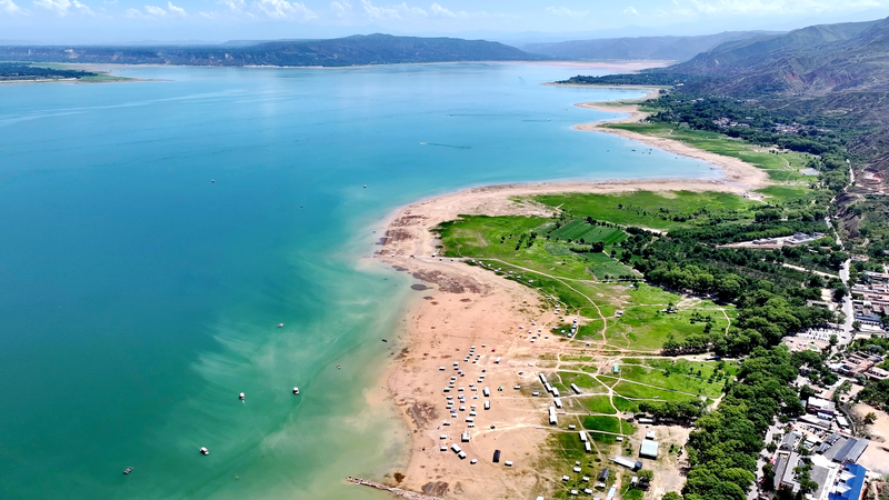 Three_Bays_of_the_Yellow_River_Emerges_as_Premier_Eco_Tourism_Hub_in_2026 video poster