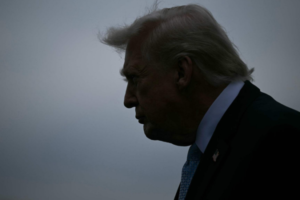 Trump_Delays_US_Strikes_on_Iran_Power_Plants_Amid_Talks