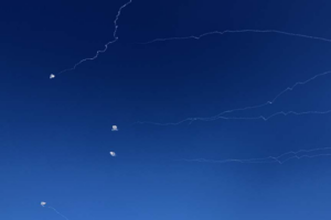 Trump_Predicts_Swift_End_to_Iran_Israel_Conflict__IRGC_Asserts_Tehran_s_Authority