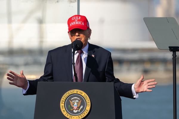 Trump_Signals_Potential_Dialogue_with_Iranian_Leaders_in_2026