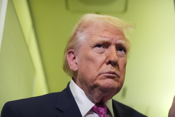 Trump_Touts_Iran_Talks_Progress__Reiterates_Hormuz_Strait_Threat