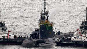 UK_Deploys_Nuclear_Powered_Submarine_to_Arabian_Sea_Amid_Rising_Tensions_with_Iran