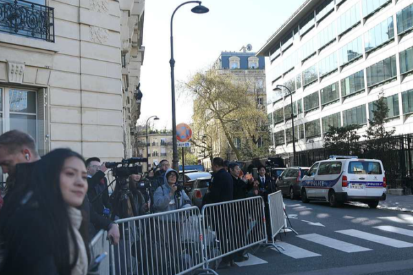 US_China_Paris_Talks_Forge_New_Economic_Stability_Framework