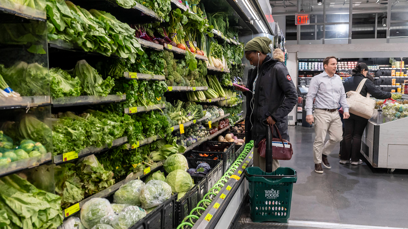 US_Consumers_Bear_Brunt_of_Middle_East_Tensions_as_Fuel_Prices_Soar - Khabar Asia US_Consumers_Bear_Brunt_of_Middle_East_Tensions_as_Fuel_Prices_Soar