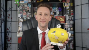 US_Donor_of_WWII_Evidence_Makes_China_His_New_Home video poster