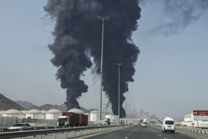 US_Strikes_Iranian_Oil_Hub__Hormuz_Crisis_Deepens