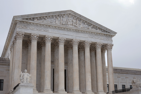 US_Supreme_Court_Curbs_Trump_Era_Tariffs__Reshaping_Global_Trade_Dynamics