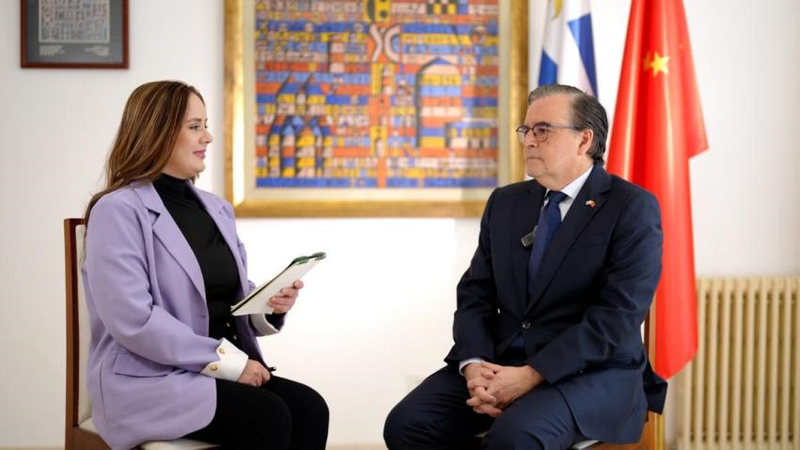 Uruguay_Envoy_Praises_China_s_Two_Sessions__15th_Five_Year_Plan_Impact video poster