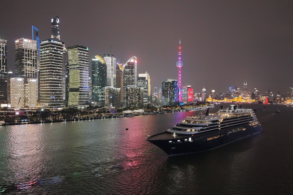Visa_Free_Policy_Fuels_Shanghai_Cruise_Tourism_Boom