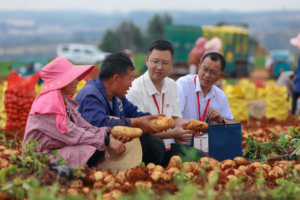 Xi_Jinping_Stresses_Governance_Priorities_in_New_Article