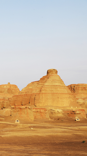 Xinjiang_s__Devil_City__Captivates_Global_Audiences_Post_Blockbuster_Release video poster